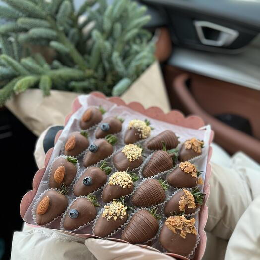 Клубника в шоколаде Набор "Со вкусом" (№ 7)