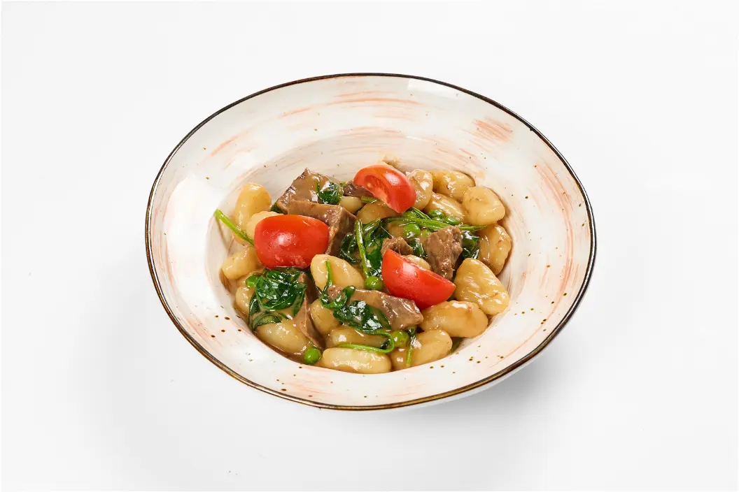 Ньокки с телятиной в соусе демиглас