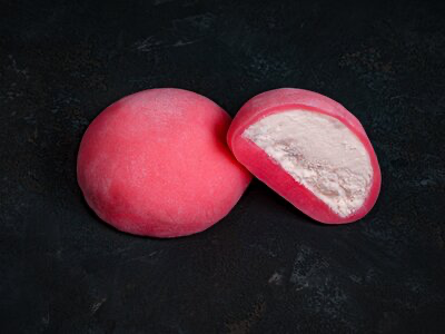 Моти клубничный милкшейк