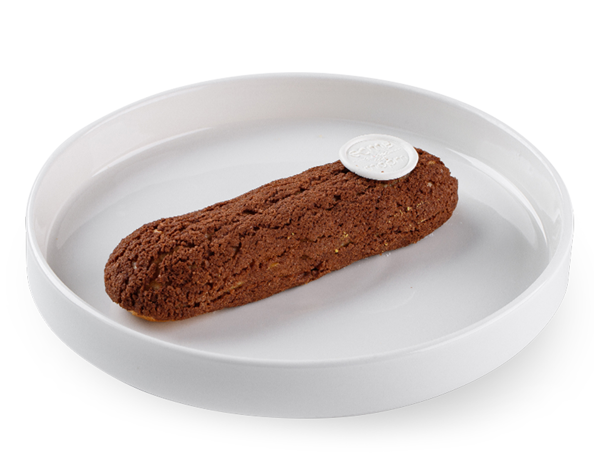 Эклер шоколадный