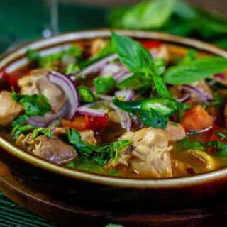 Чахохбили и хлеб