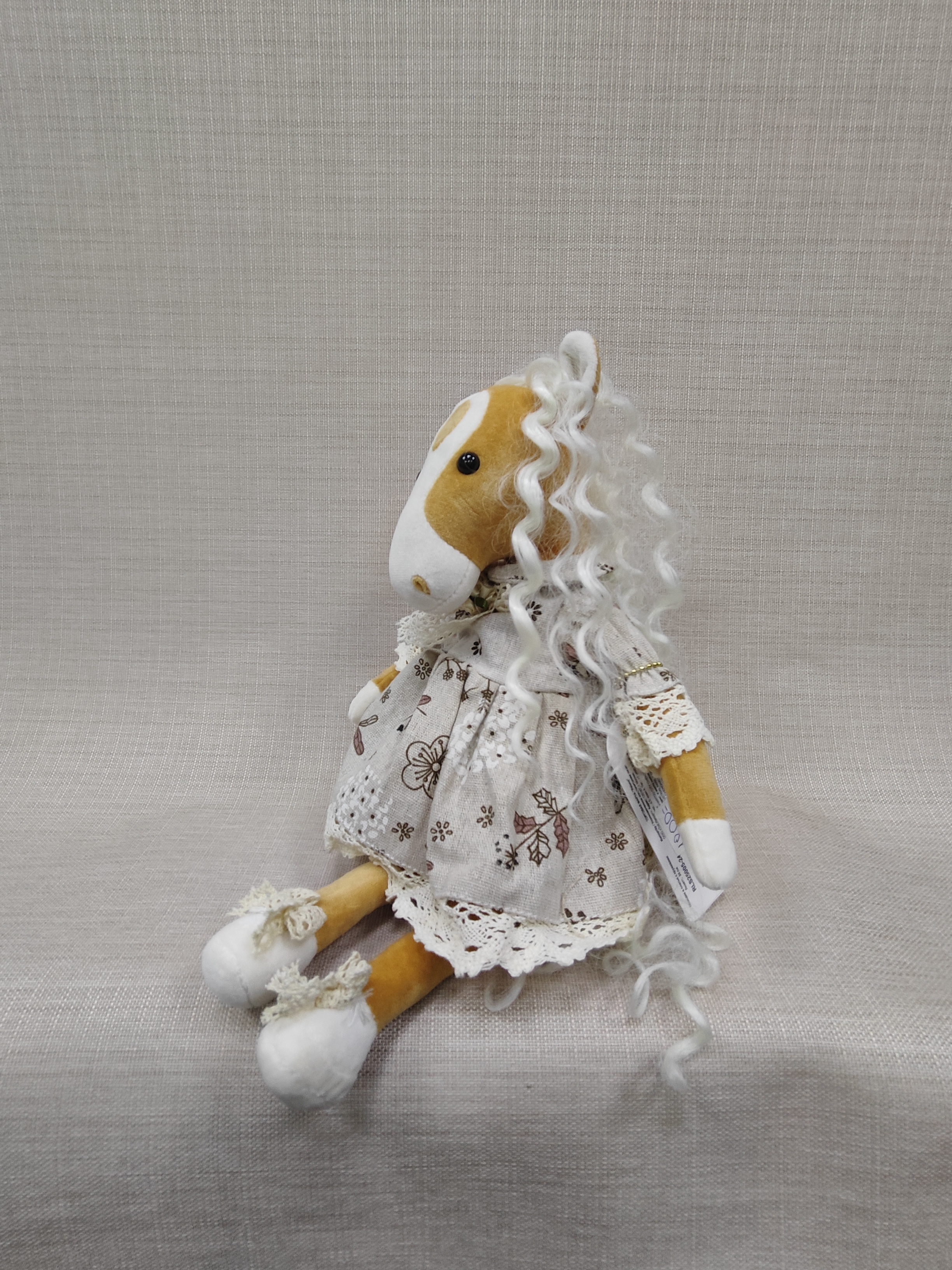 Лошадка в платье 