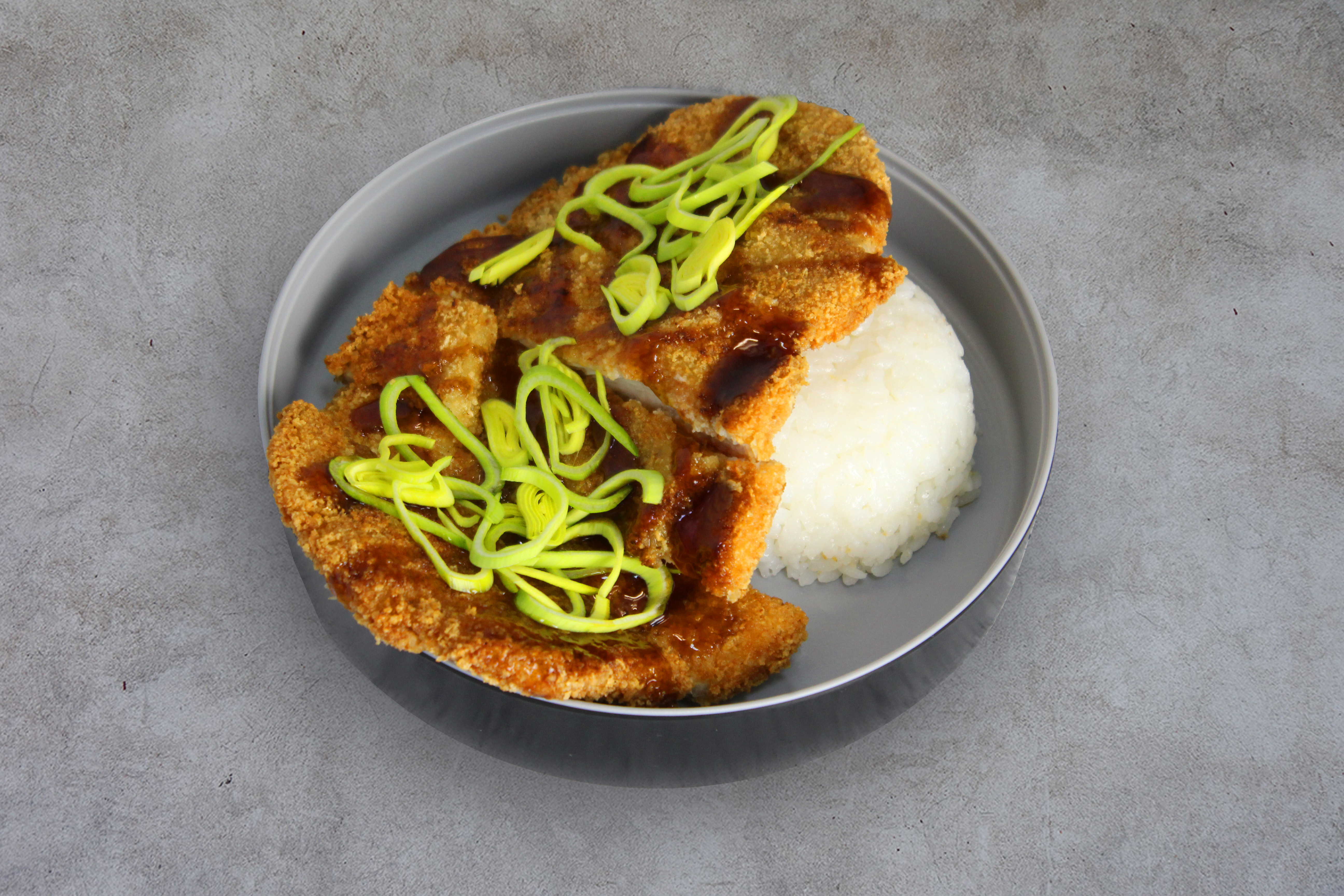 СВИНИНА ТОНКАЦУ 