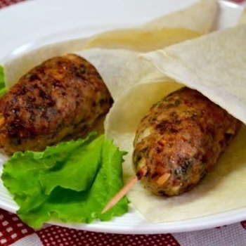 Люля в лаваше курица