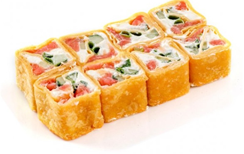 Жареная тортилья с лососем