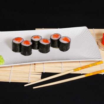 Лосось мини ролл