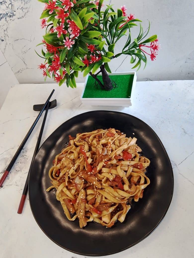 Лапша удон с курой