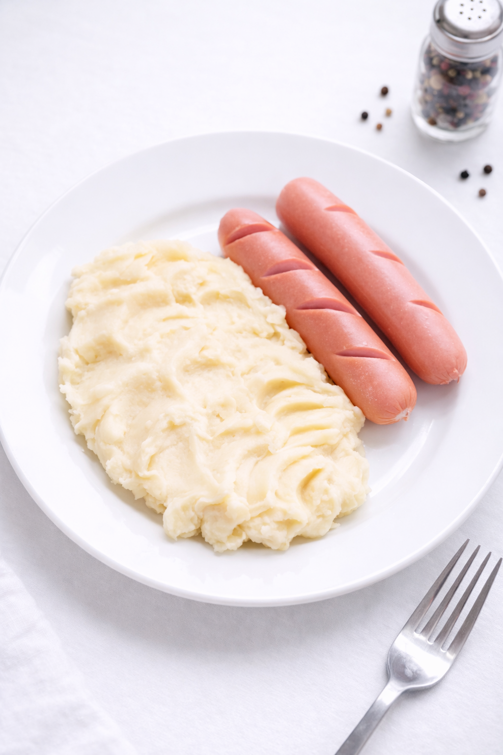 Сосиски молочные + картофельное пюре