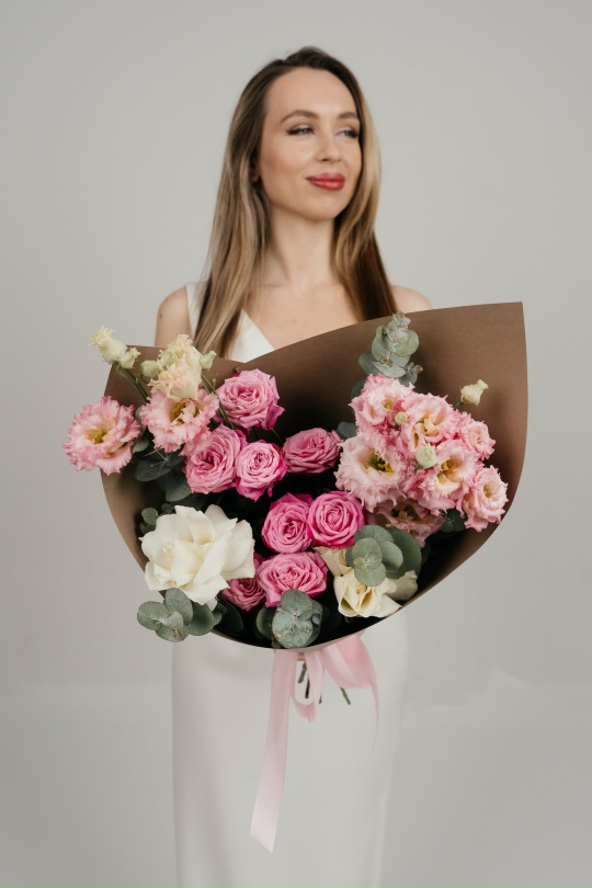 Розовый лимонад