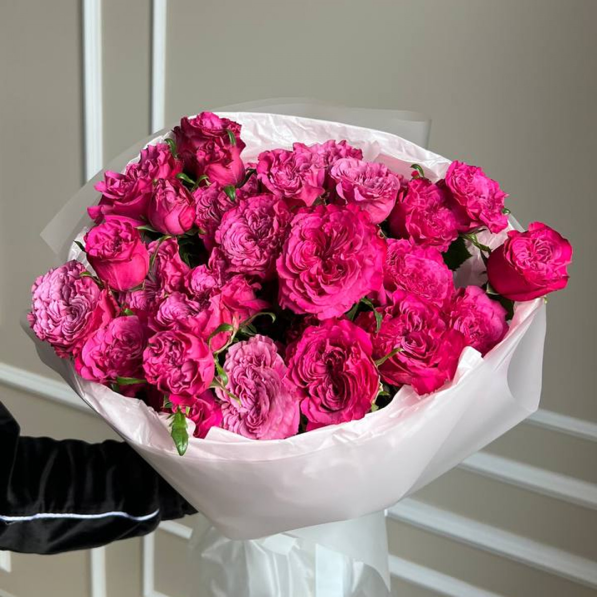 Моно букет из кустовых роз 45 (предзаказ)