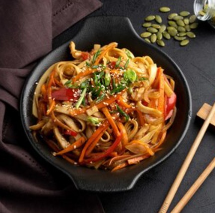 Wok Лапша удон с курицей