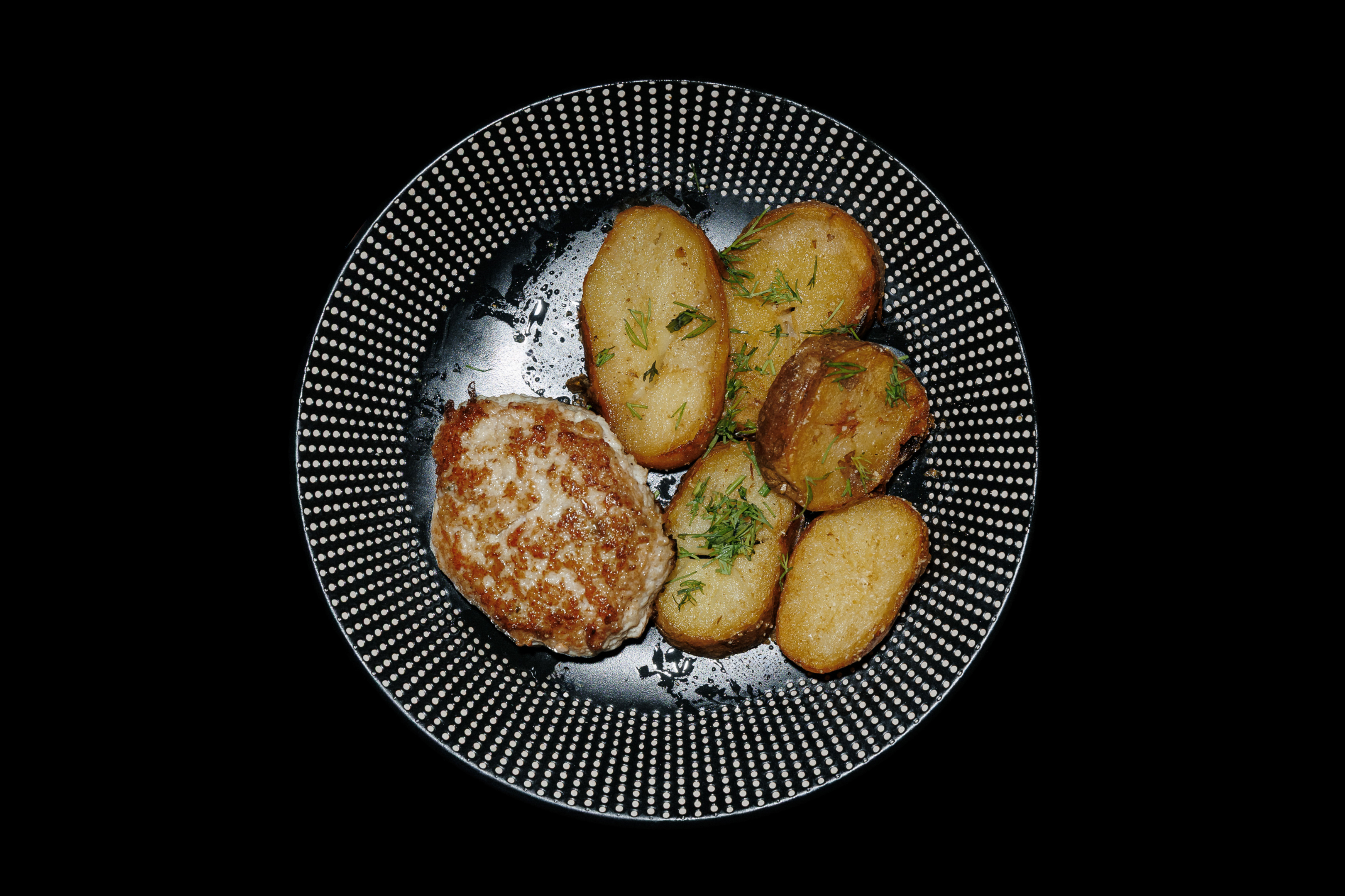 Котлета куриная с картофельными пятаками