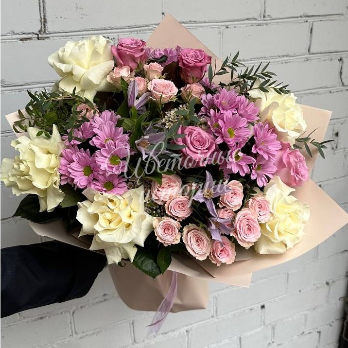 Сборный букет «Вечно прекрасный»