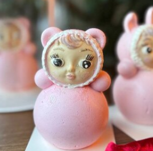 Пирожное Неваляшка