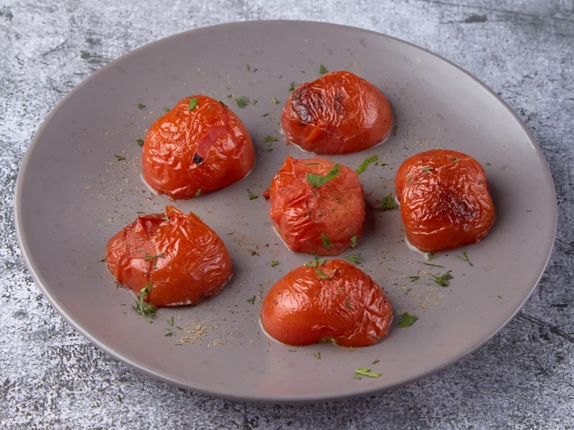 Помидоры на мангале 