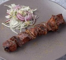 Шашлык из говяжьей печени с курдюком