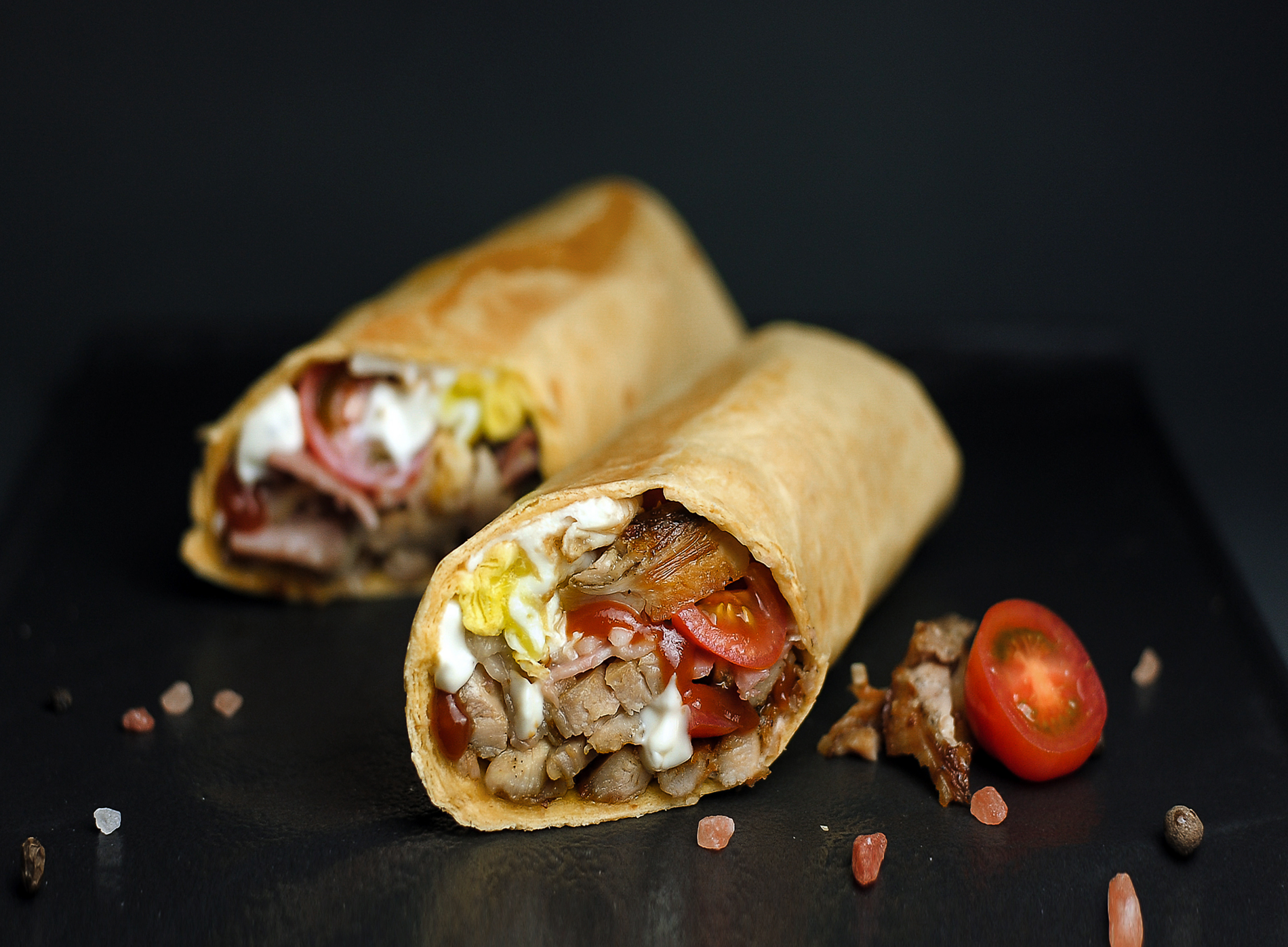 Тортилас с курицей и беконом