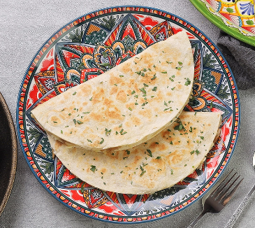 Кыстыбай с грибами и картофелем
