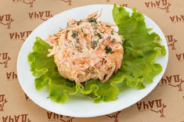 Морковь с майонезом