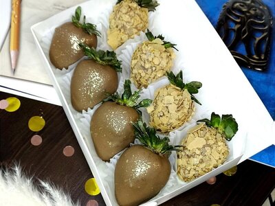 Клубника в молочном шоколаде 2