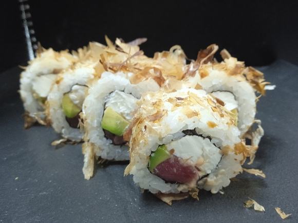 Жгучий тунец