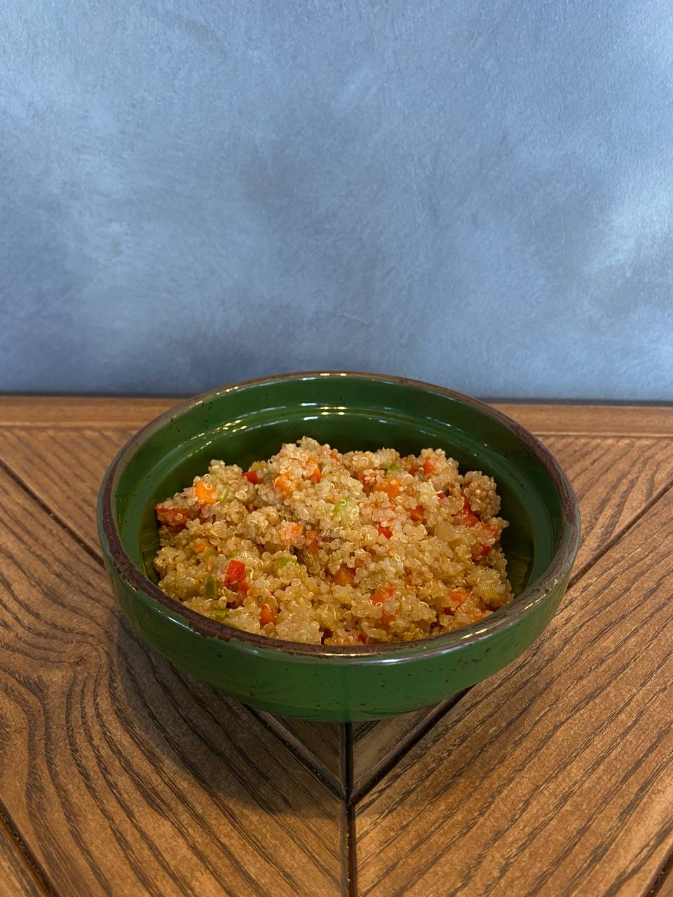 Киноа с овощами