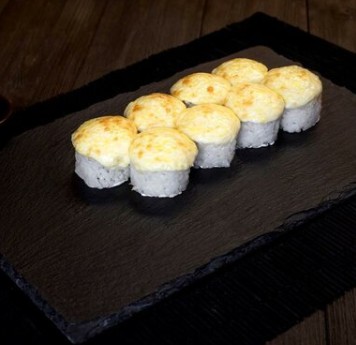 Запеченный ролл чизбургер