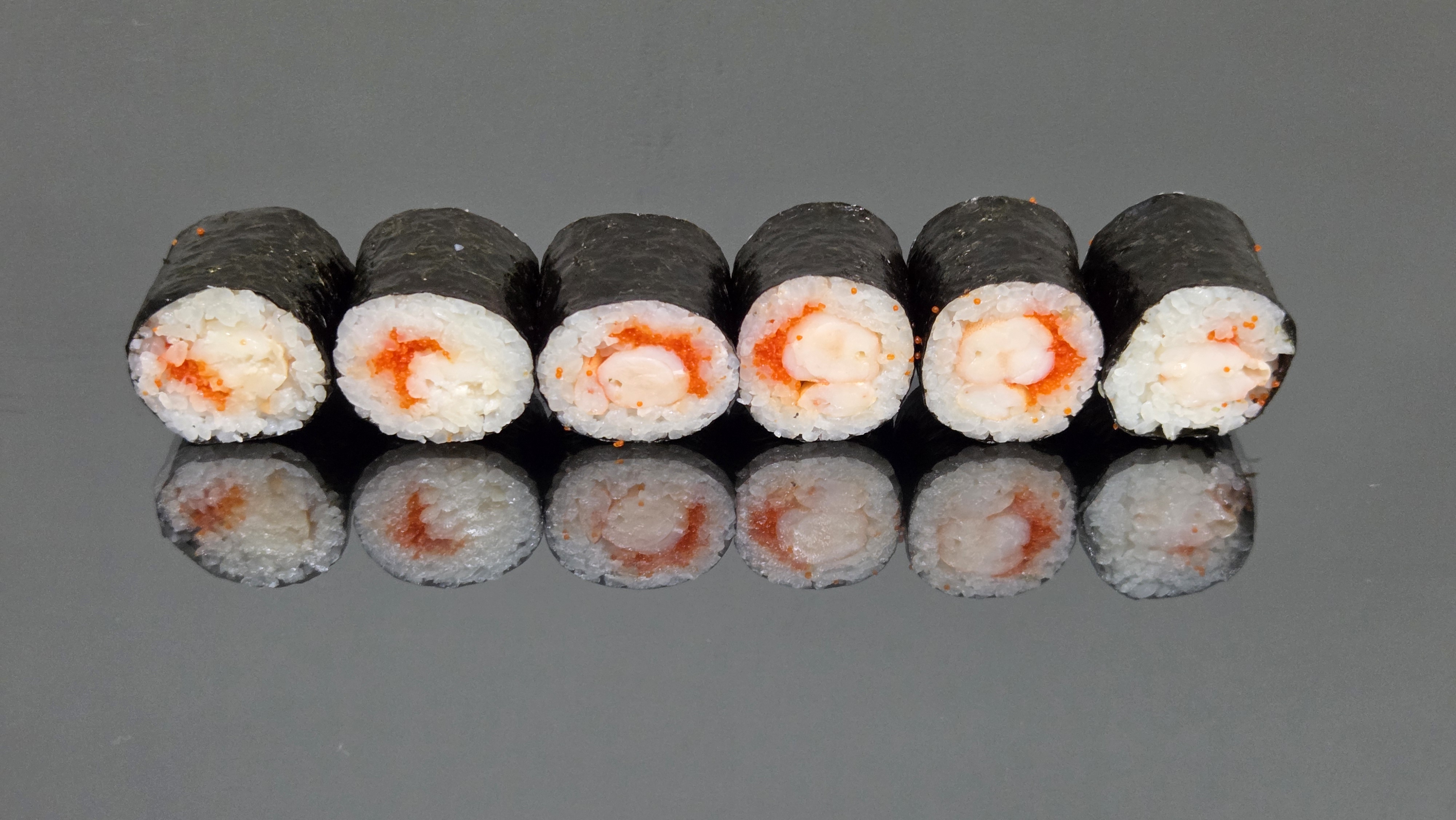 Маки с креветкой