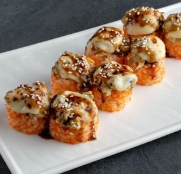 Ролл Мидии под сыром