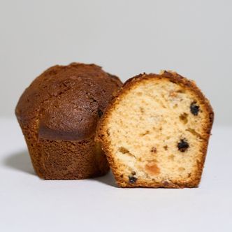 Кекс с изюмом и шоколадом