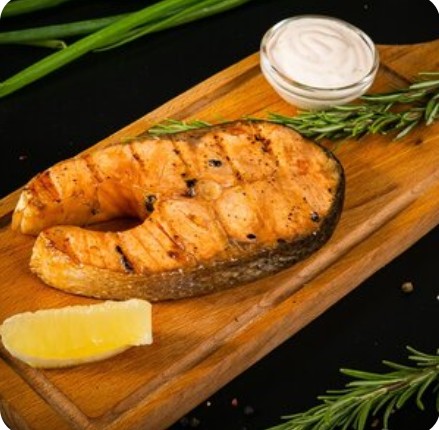 Стейк из лосося на углях