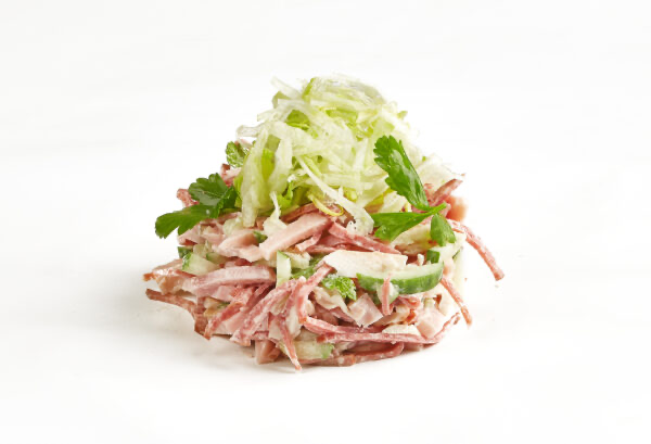Салат мясное трио