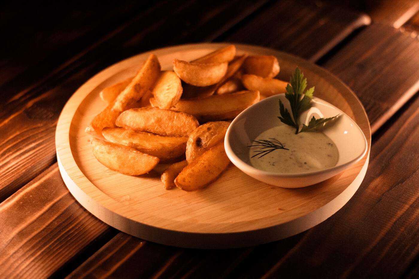 Картофель по-деревенски (дольки)