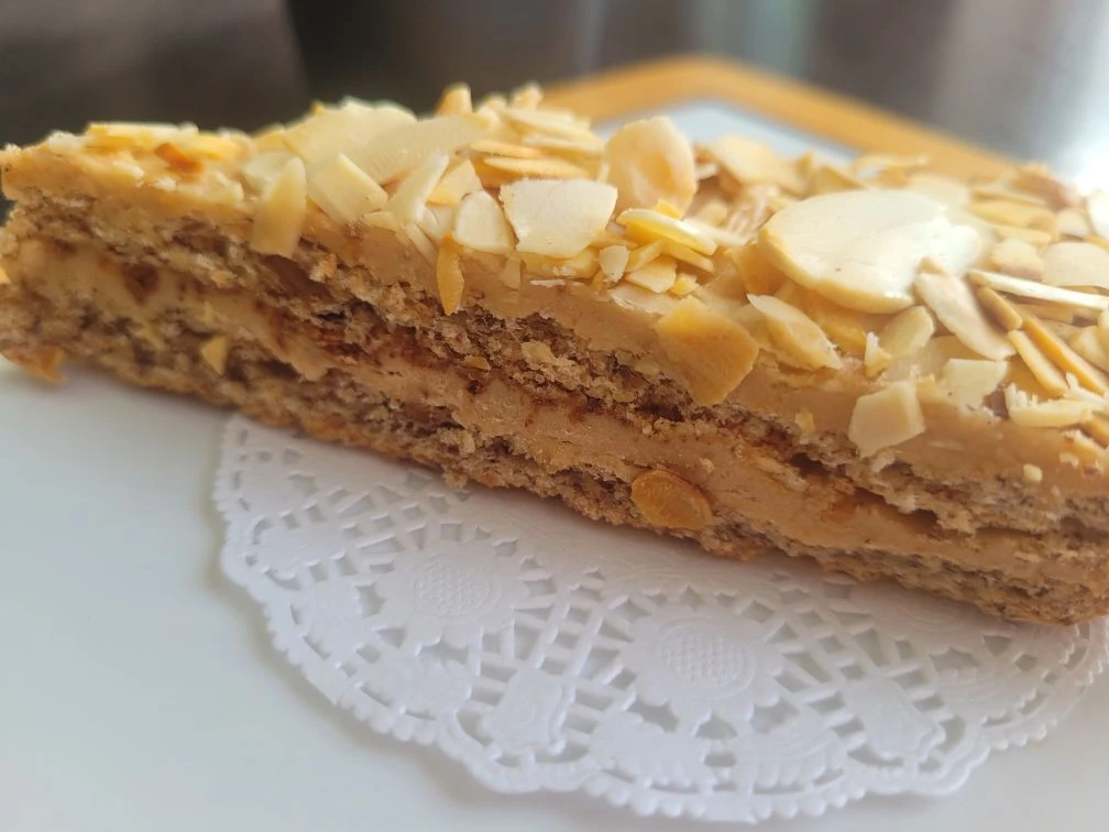 Миндальный пирог по-икеевски