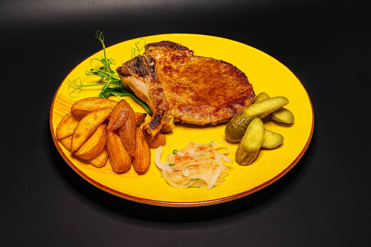 Корейка на кости