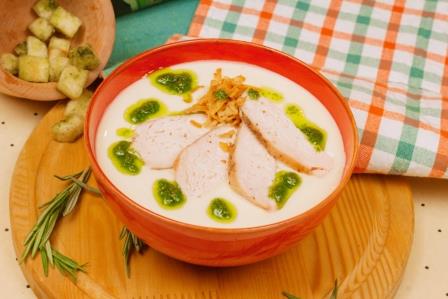 Сливочно-сырный крем-суп с курочкой