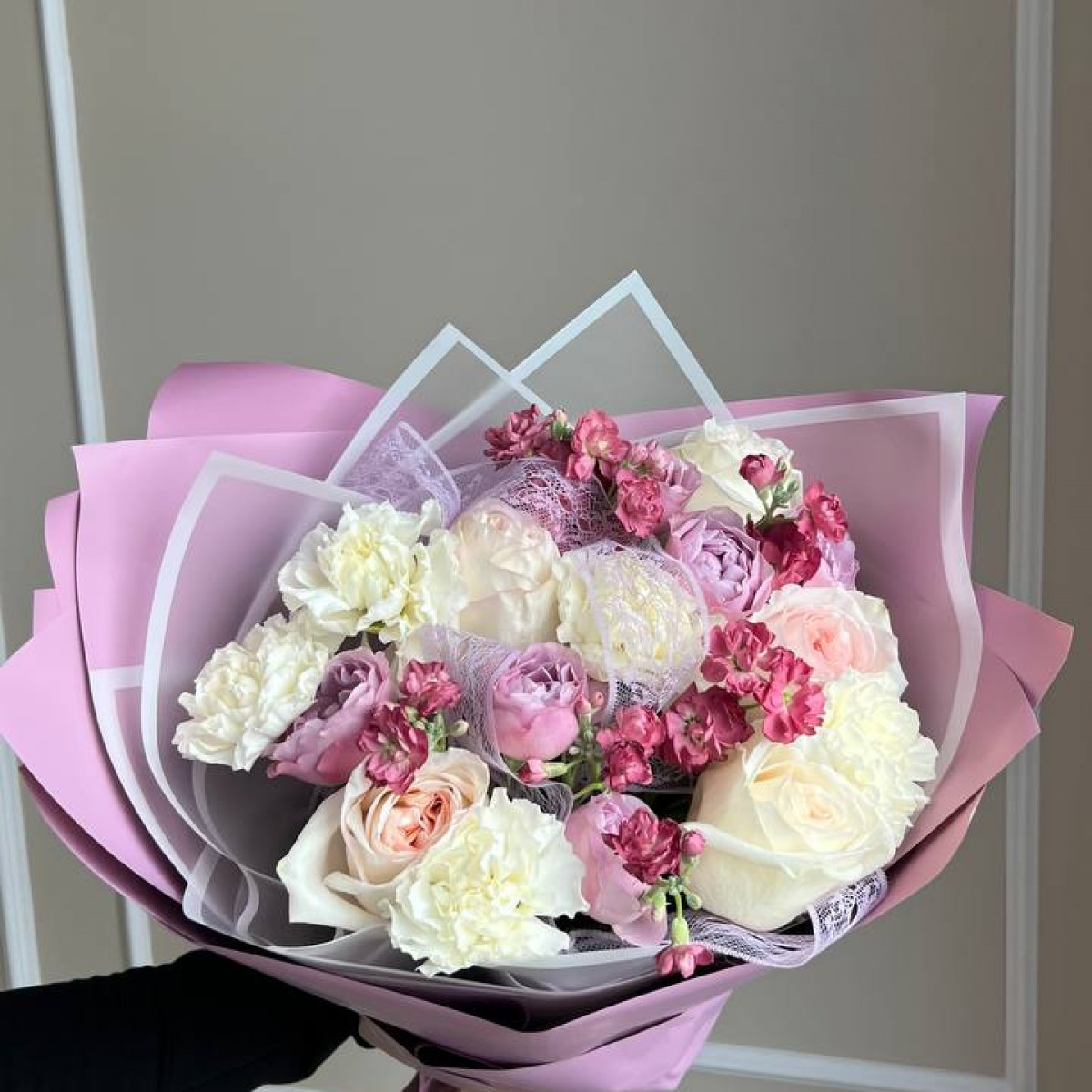 Авторский букет (предзаказ) 611