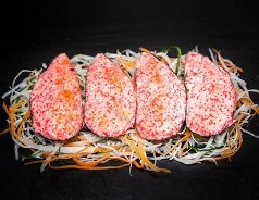 Мидии запеченые с сырным соусом