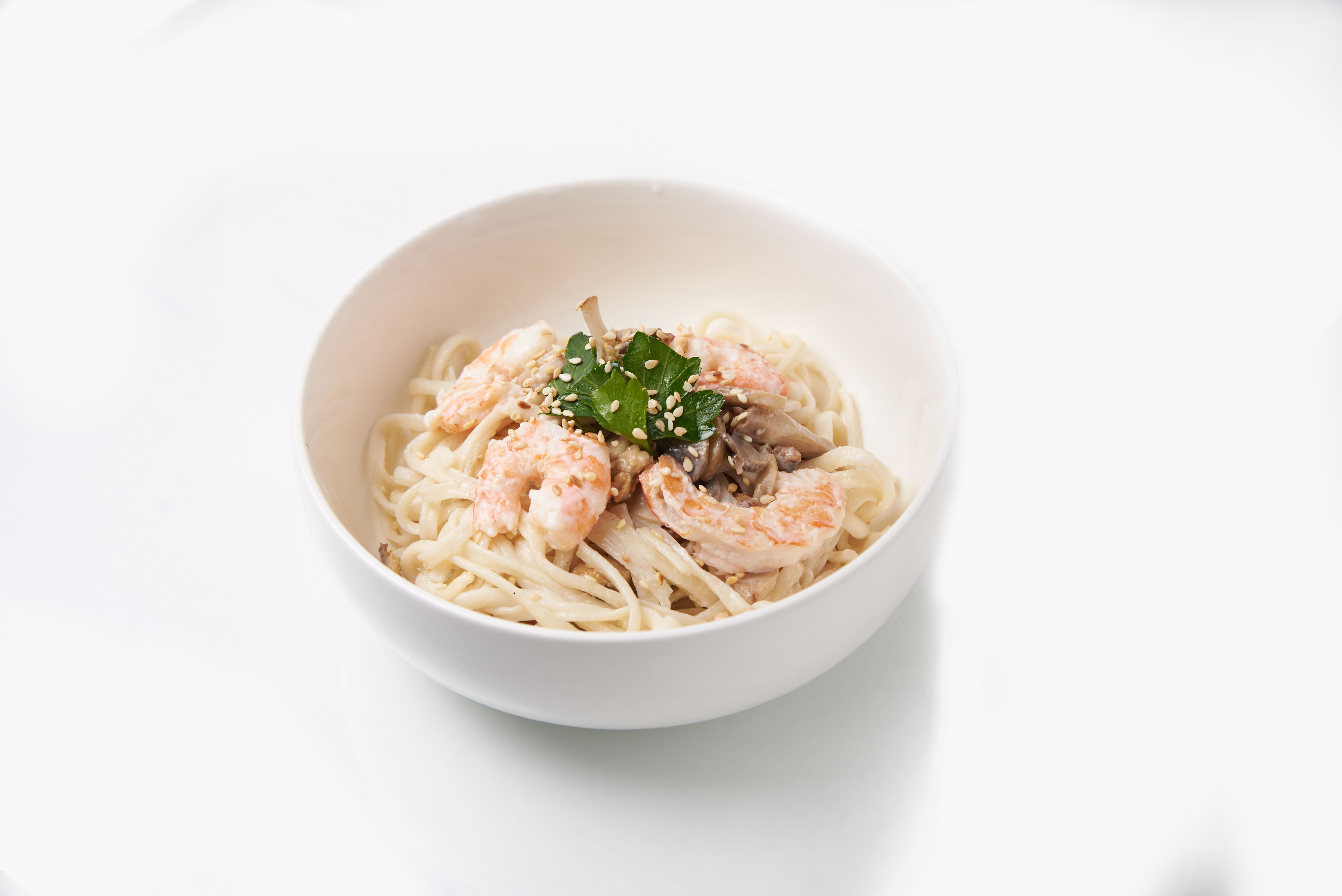 Удон с креветкой в сливочном соусе