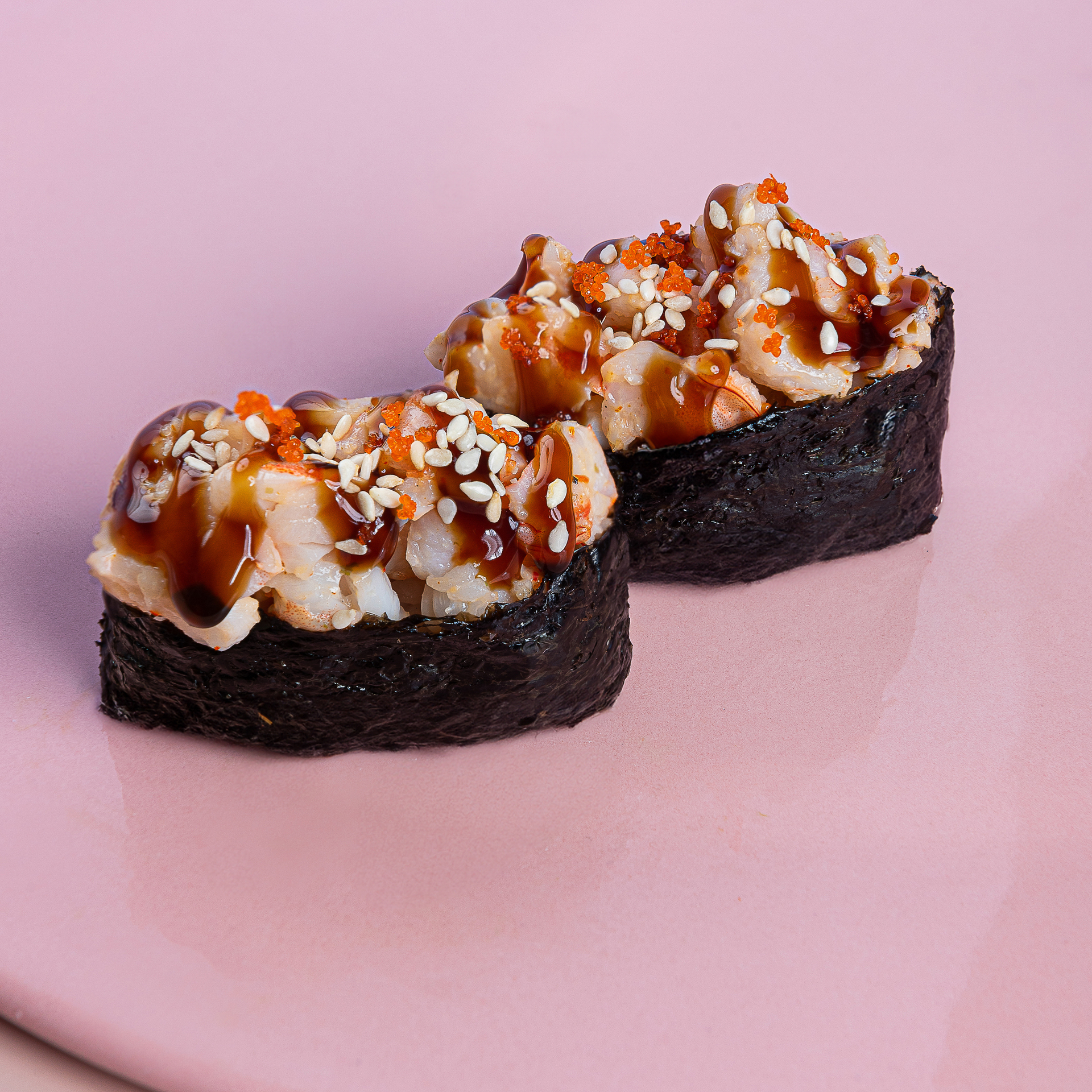 Острые суши с креветкой