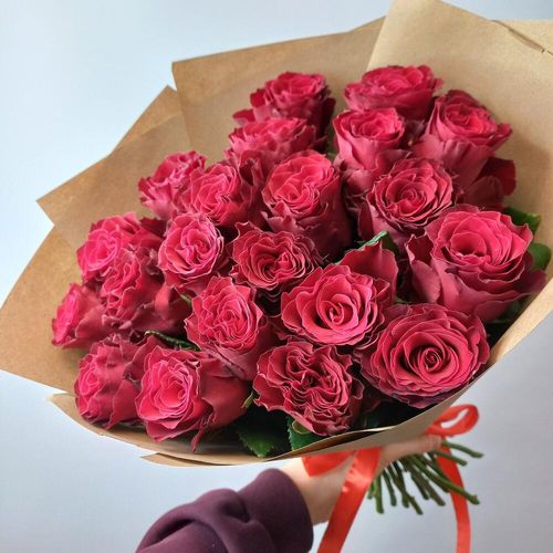 Букет красных роз