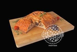 Пирог с курицей, черносл. и грец. орехом