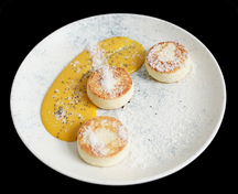 Сырники классические с маракуйей и кокос