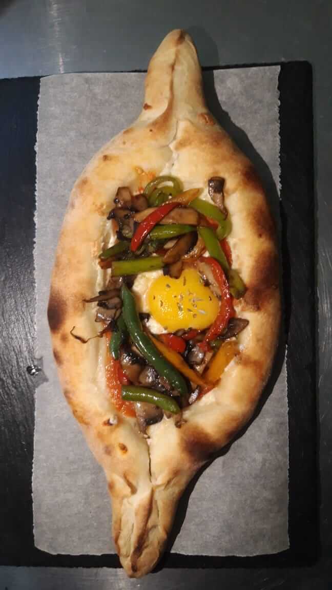 Хачапури с овощами