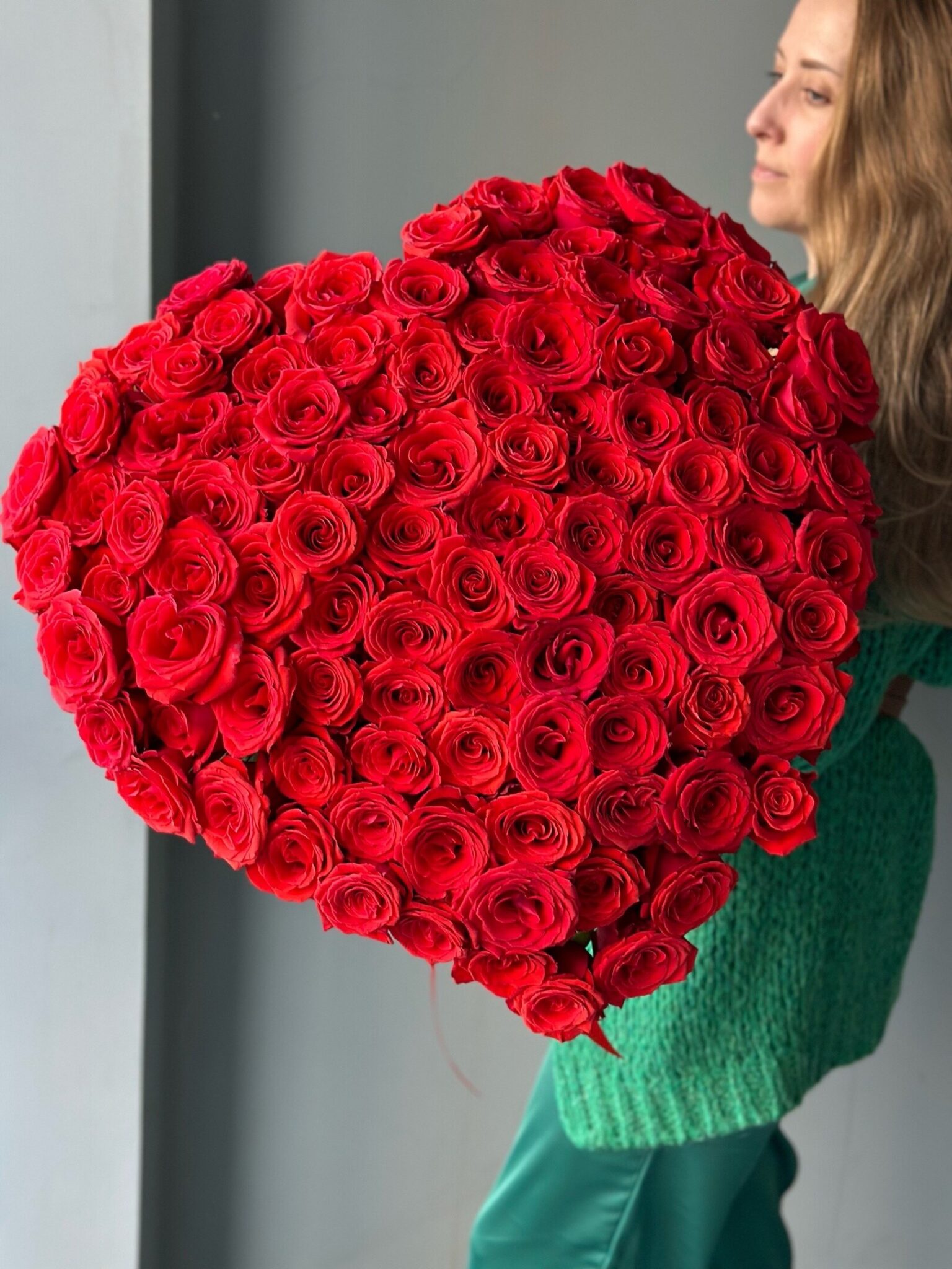 Премиум букет из роз Эквадор 60 см. 101 шт