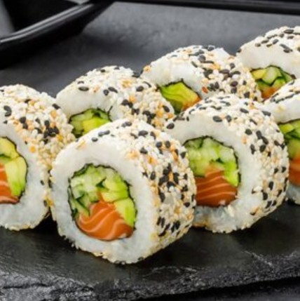 Калифорнийский лосось в кунжуте