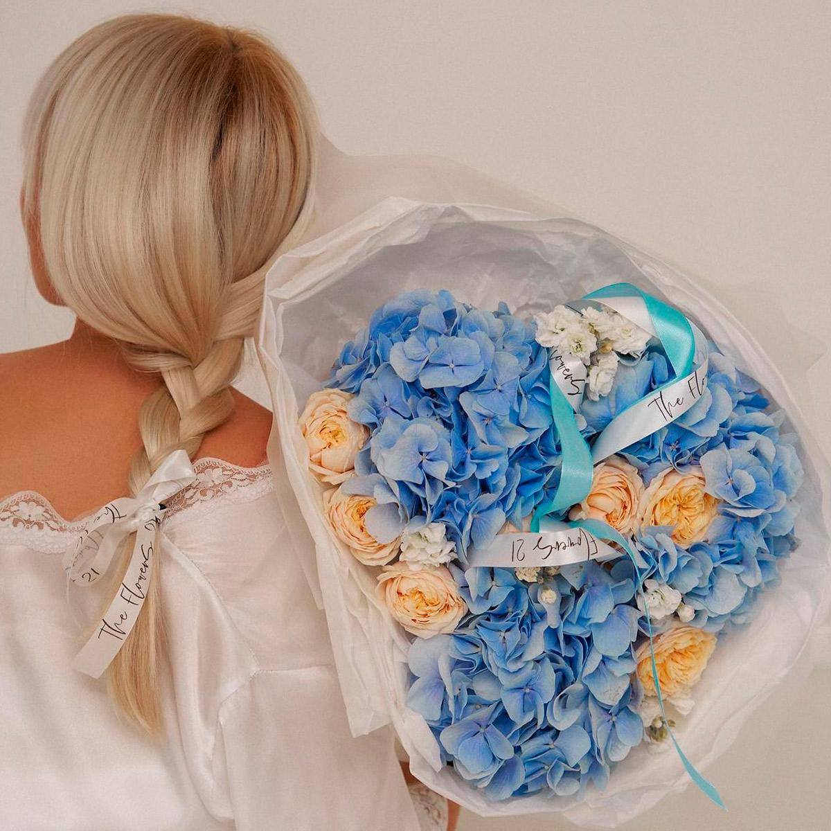 Авторский букет (предзаказ) 726