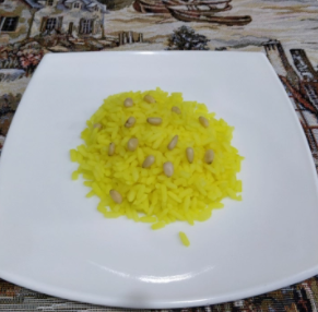 Рис лимонный с кедровыми орешками