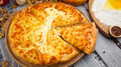 Хачапури с сыром (500 гр)