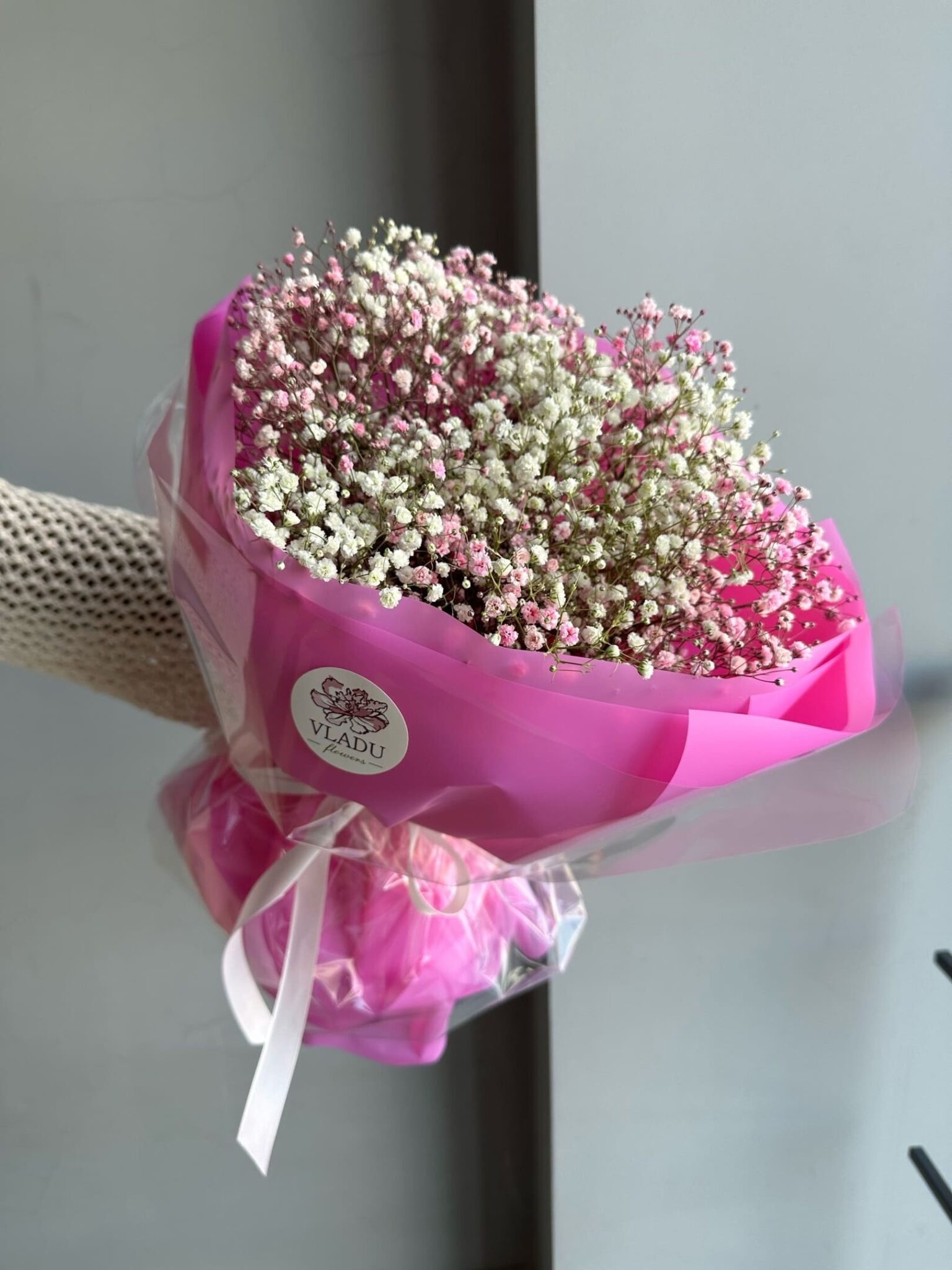 Розовый букет гипсофил